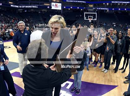 Thumbnail 2 in Windward vs. McClatchy (CIF State D1 Final) photogallery.