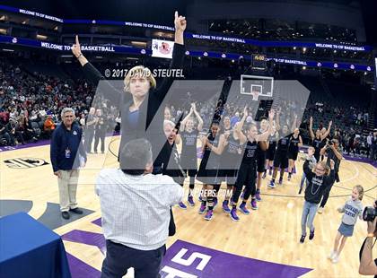 Thumbnail 2 in Windward vs. McClatchy (CIF State D1 Final) photogallery.