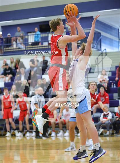 Thumbnail 2 in Madison vs. Westlake (Charger Tournament of Champions) photogallery.
