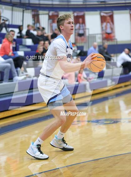 Thumbnail 2 in Madison vs. Westlake (Charger Tournament of Champions) photogallery.
