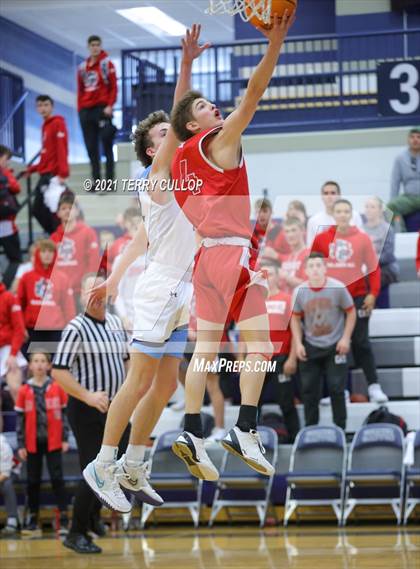 Thumbnail 3 in Madison vs. Westlake (Charger Tournament of Champions) photogallery.