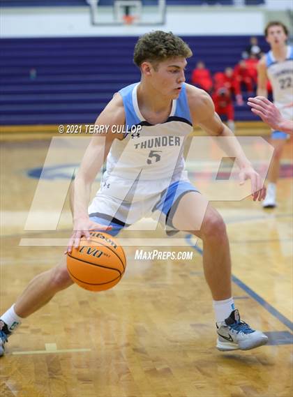 Thumbnail 2 in Madison vs. Westlake (Charger Tournament of Champions) photogallery.