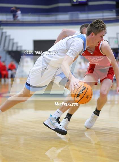 Thumbnail 3 in Madison vs. Westlake (Charger Tournament of Champions) photogallery.