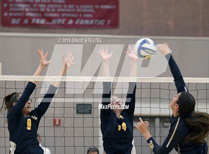 Thumbnail 1 in Central Catholic vs. Nevada Union (CIF SJS D3 Final) photogallery.