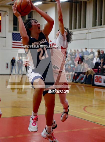 Thumbnail 3 in Hamilton-Wenham Regional @ Amesbury photogallery.