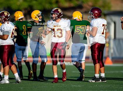 Thumbnail 3 in Simi Valley @ Moorpark photogallery.