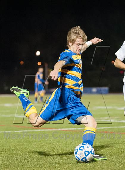 Thumbnail 3 in Williamson vs. Lansing (NYSPHSAA Class C Semifinal) photogallery.