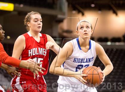 Thumbnail 2 in Holmes vs Highlands (KHSAA Ninth Region) photogallery.