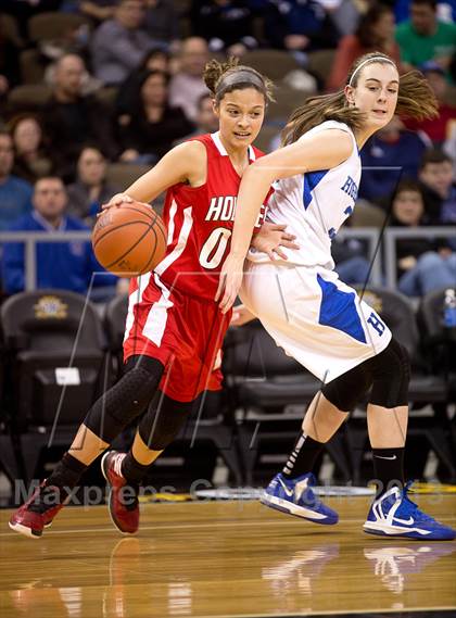 Thumbnail 1 in Holmes vs Highlands (KHSAA Ninth Region) photogallery.
