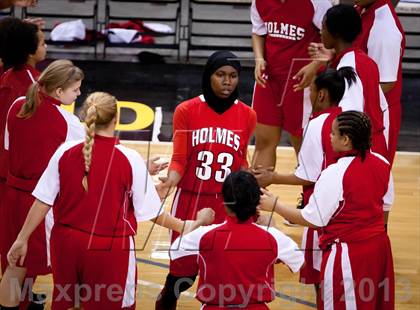 Thumbnail 3 in Holmes vs Highlands (KHSAA Ninth Region) photogallery.