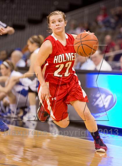 Thumbnail 1 in Holmes vs Highlands (KHSAA Ninth Region) photogallery.