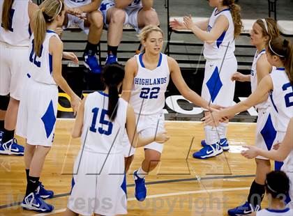 Thumbnail 2 in Holmes vs Highlands (KHSAA Ninth Region) photogallery.