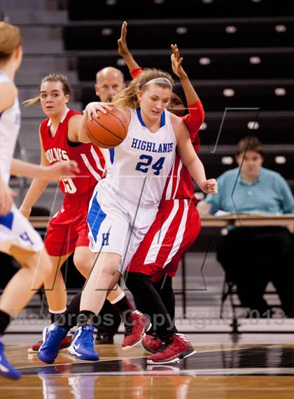 Thumbnail 2 in Holmes vs Highlands (KHSAA Ninth Region) photogallery.