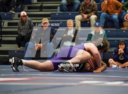 Thumbnail 1 in DeSoto Central vs Center Hill photogallery.