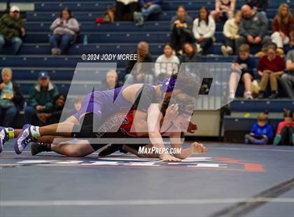 Thumbnail 3 in DeSoto Central vs Center Hill photogallery.