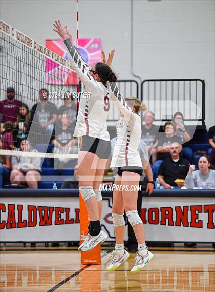 Thumbnail 1 in Fayetteville vs Richards (UIL  Volleyball 1A Region IV Quarterfinal) photogallery.