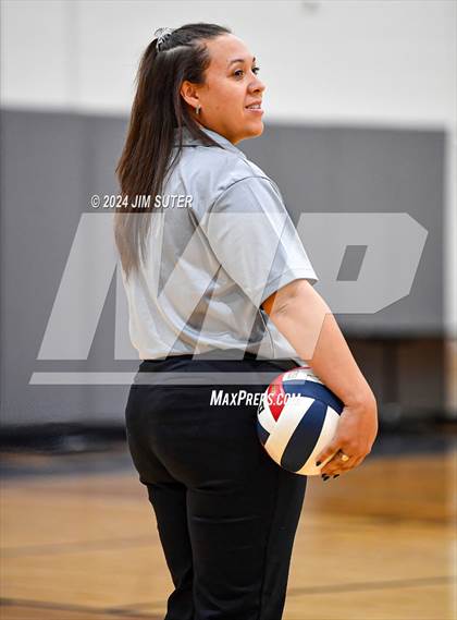 Thumbnail 2 in Fayetteville vs Richards (UIL  Volleyball 1A Region IV Quarterfinal) photogallery.