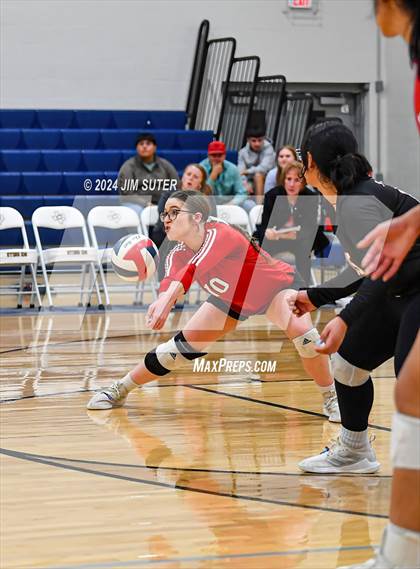 Thumbnail 1 in Fayetteville vs Richards (UIL  Volleyball 1A Region IV Quarterfinal) photogallery.