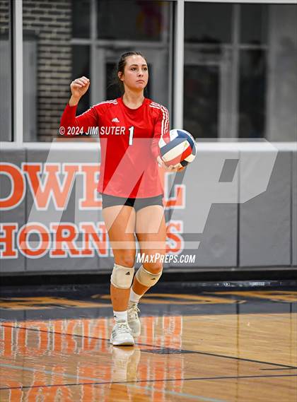 Thumbnail 1 in Fayetteville vs Richards (UIL  Volleyball 1A Region IV Quarterfinal) photogallery.