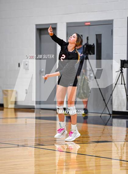 Thumbnail 3 in Fayetteville vs Richards (UIL  Volleyball 1A Region IV Quarterfinal) photogallery.
