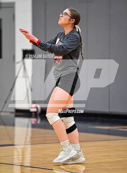 Thumbnail 2 in Fayetteville vs Richards (UIL  Volleyball 1A Region IV Quarterfinal) photogallery.