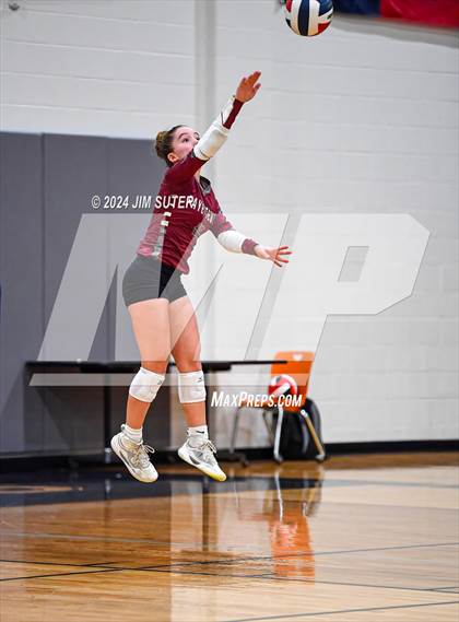 Thumbnail 2 in Fayetteville vs Richards (UIL  Volleyball 1A Region IV Quarterfinal) photogallery.