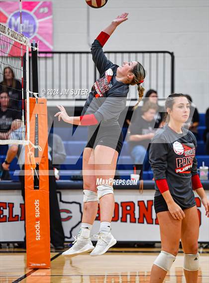 Thumbnail 1 in Fayetteville vs Richards (UIL  Volleyball 1A Region IV Quarterfinal) photogallery.