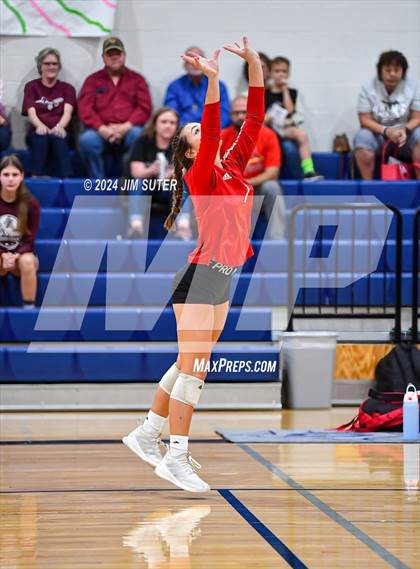 Thumbnail 3 in Fayetteville vs Richards (UIL  Volleyball 1A Region IV Quarterfinal) photogallery.