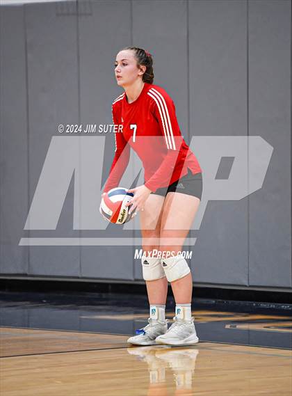 Thumbnail 1 in Fayetteville vs Richards (UIL  Volleyball 1A Region IV Quarterfinal) photogallery.