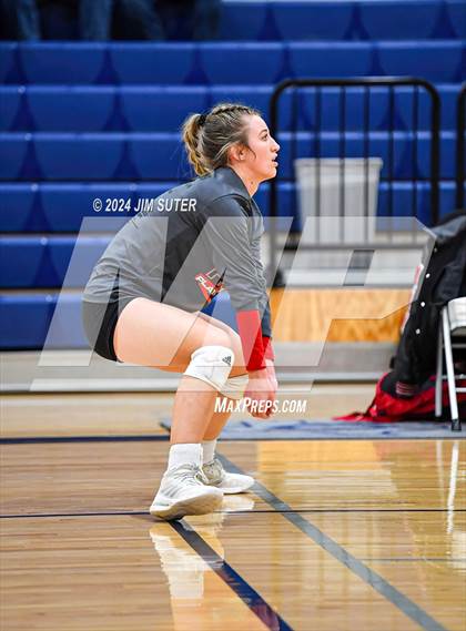 Thumbnail 1 in Fayetteville vs Richards (UIL  Volleyball 1A Region IV Quarterfinal) photogallery.