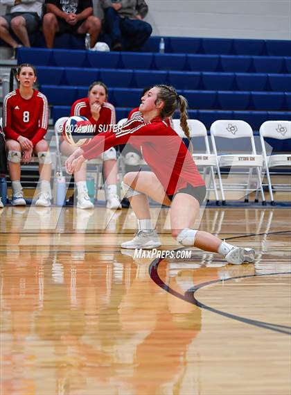 Thumbnail 1 in Fayetteville vs Richards (UIL  Volleyball 1A Region IV Quarterfinal) photogallery.