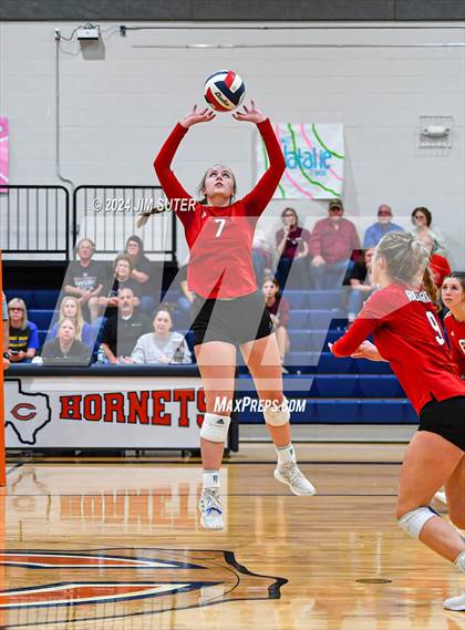 Thumbnail 1 in Fayetteville vs Richards (UIL  Volleyball 1A Region IV Quarterfinal) photogallery.