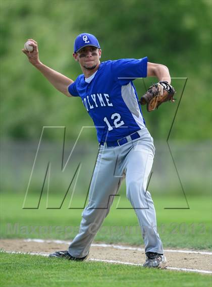 Thumbnail 1 in Old Lyme @ Cromwell (Shoreline Conference Semifinal) photogallery.