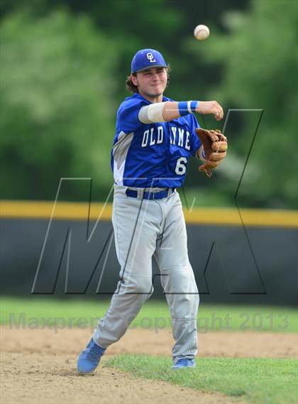 Thumbnail 2 in Old Lyme @ Cromwell (Shoreline Conference Semifinal) photogallery.