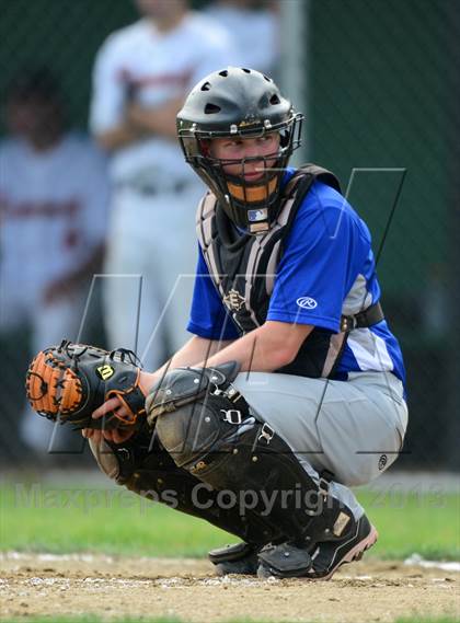 Thumbnail 1 in Old Lyme @ Cromwell (Shoreline Conference Semifinal) photogallery.