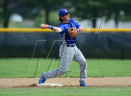 Thumbnail 2 in Old Lyme @ Cromwell (Shoreline Conference Semifinal) photogallery.