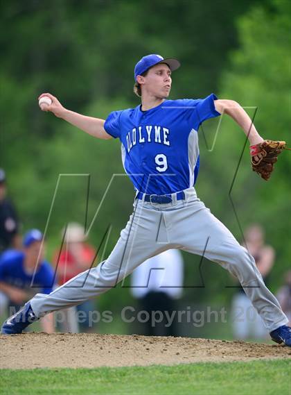 Thumbnail 1 in Old Lyme @ Cromwell (Shoreline Conference Semifinal) photogallery.
