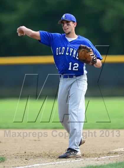 Thumbnail 2 in Old Lyme @ Cromwell (Shoreline Conference Semifinal) photogallery.