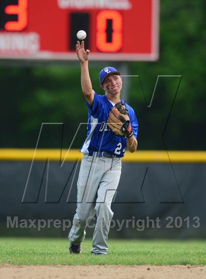 Thumbnail 3 in Old Lyme @ Cromwell (Shoreline Conference Semifinal) photogallery.
