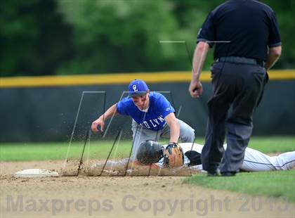 Thumbnail 2 in Old Lyme @ Cromwell (Shoreline Conference Semifinal) photogallery.