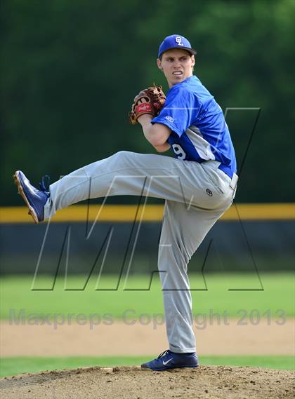 Thumbnail 2 in Old Lyme @ Cromwell (Shoreline Conference Semifinal) photogallery.