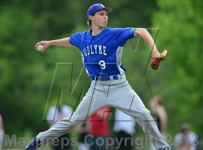 Thumbnail 3 in Old Lyme @ Cromwell (Shoreline Conference Semifinal) photogallery.