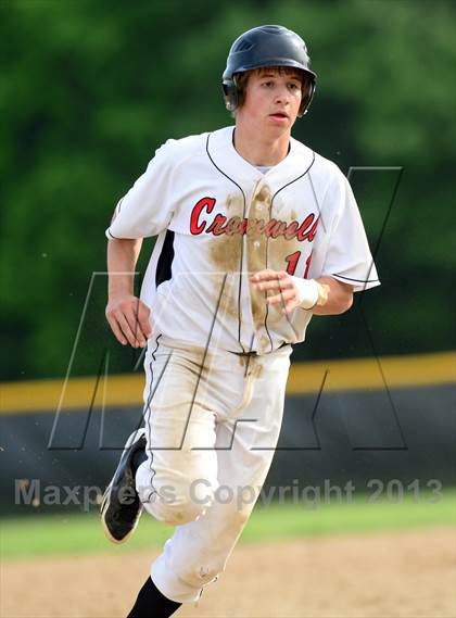 Thumbnail 2 in Old Lyme @ Cromwell (Shoreline Conference Semifinal) photogallery.