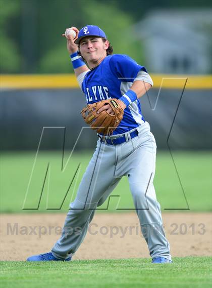 Thumbnail 3 in Old Lyme @ Cromwell (Shoreline Conference Semifinal) photogallery.