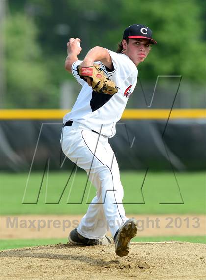 Thumbnail 2 in Old Lyme @ Cromwell (Shoreline Conference Semifinal) photogallery.