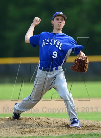 Thumbnail 1 in Old Lyme @ Cromwell (Shoreline Conference Semifinal) photogallery.