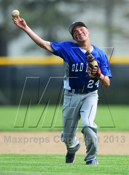 Thumbnail 2 in Old Lyme @ Cromwell (Shoreline Conference Semifinal) photogallery.