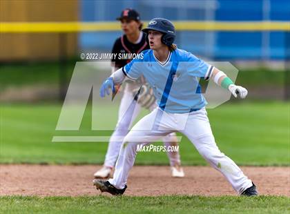 Thumbnail 3 in Edwardsville @ Belleville East photogallery.