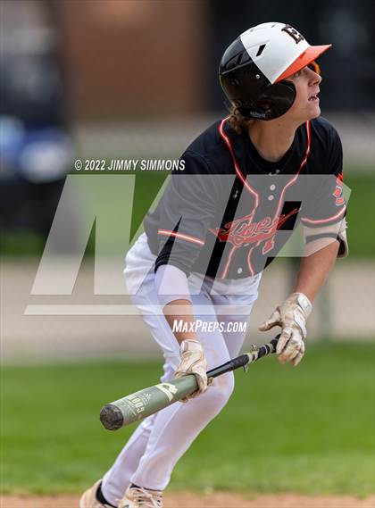 Thumbnail 2 in Edwardsville @ Belleville East photogallery.