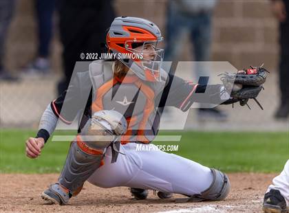 Thumbnail 2 in Edwardsville @ Belleville East photogallery.